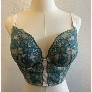 Torrid Push Up Plunge Bra Converts to Crossback Teal Lace Cream Size 40B